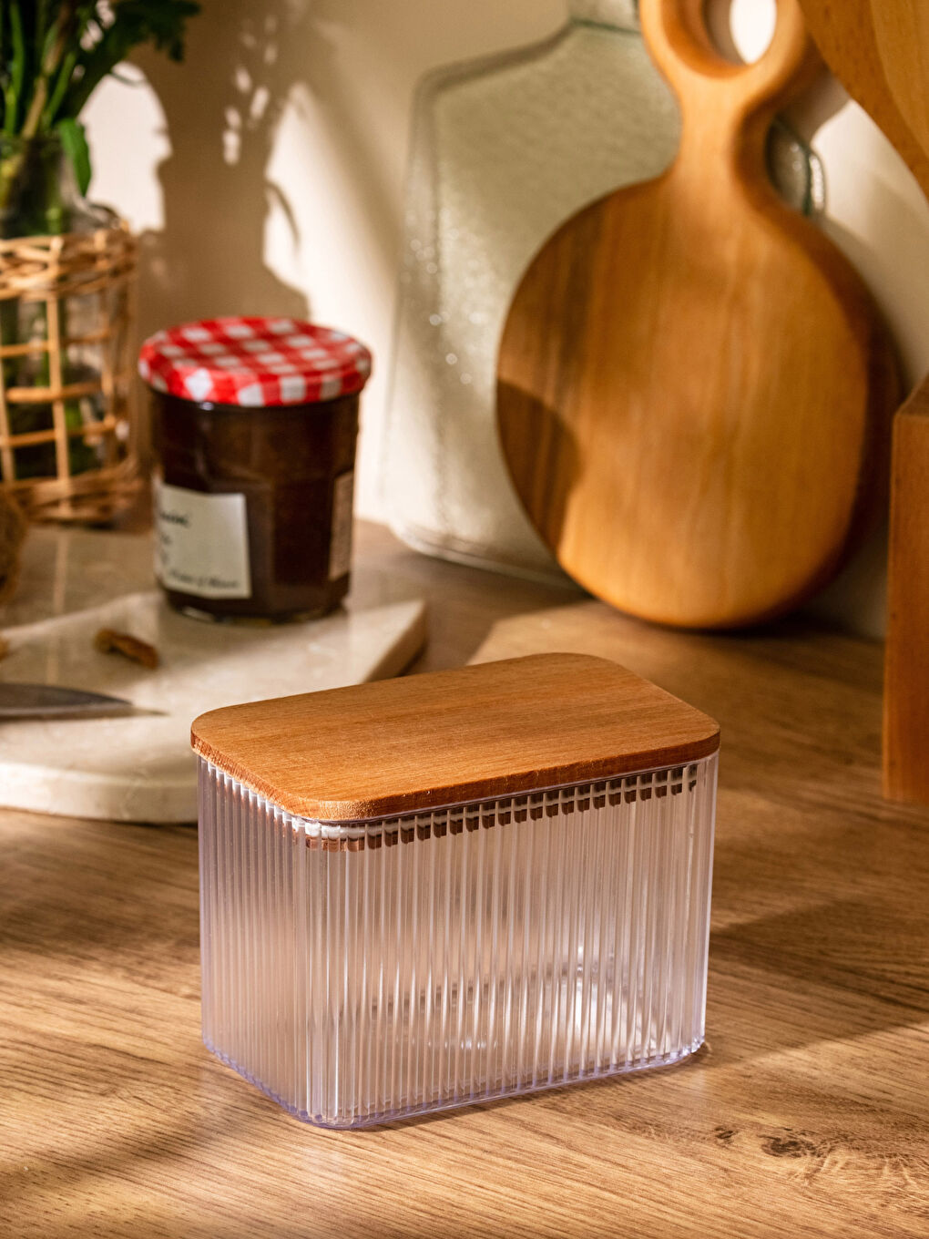 Renksiz Kapaklı Saklama Kabı 1000 ml-1