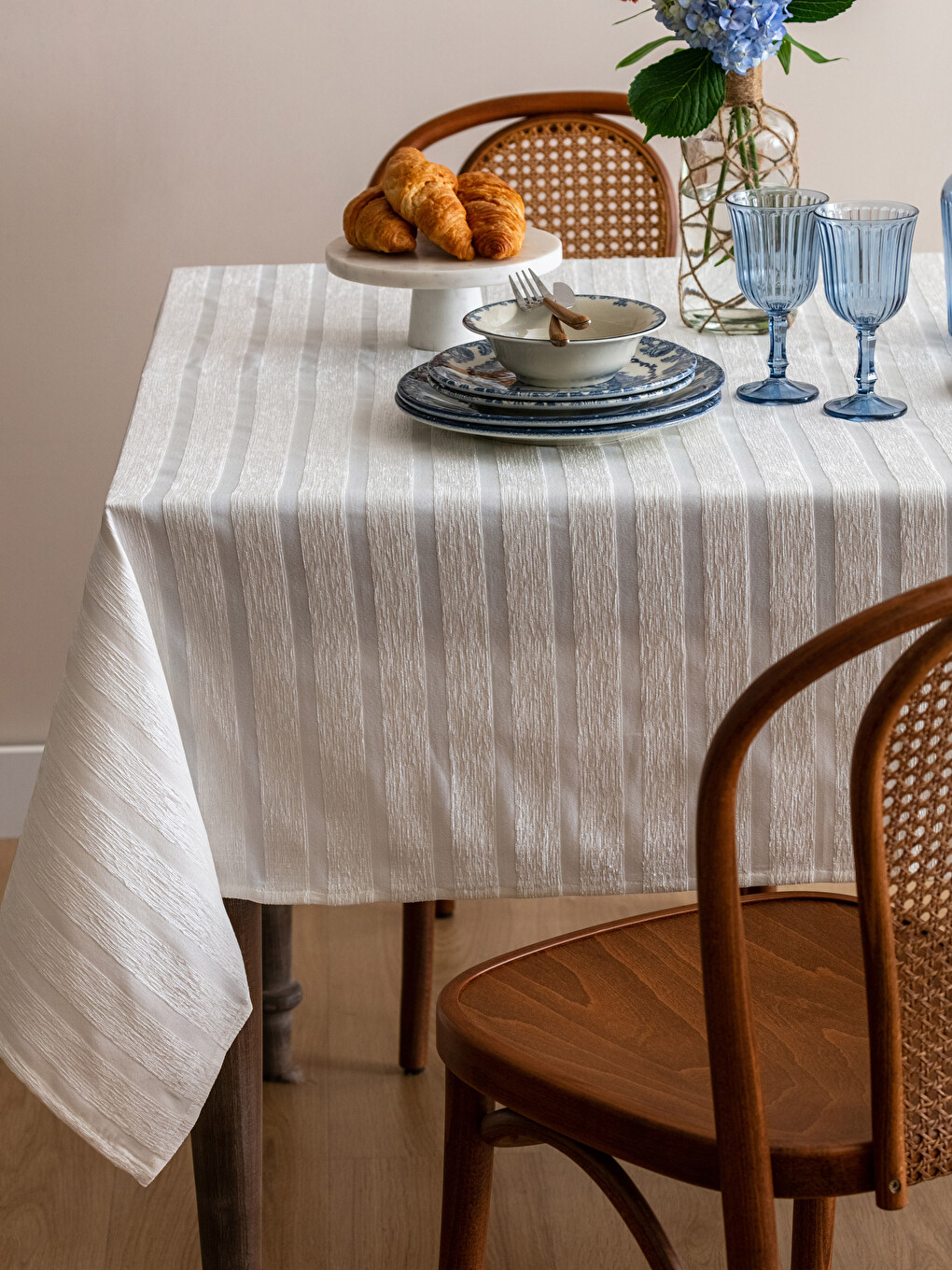 Nappe Rayée 140x180 Cm-1