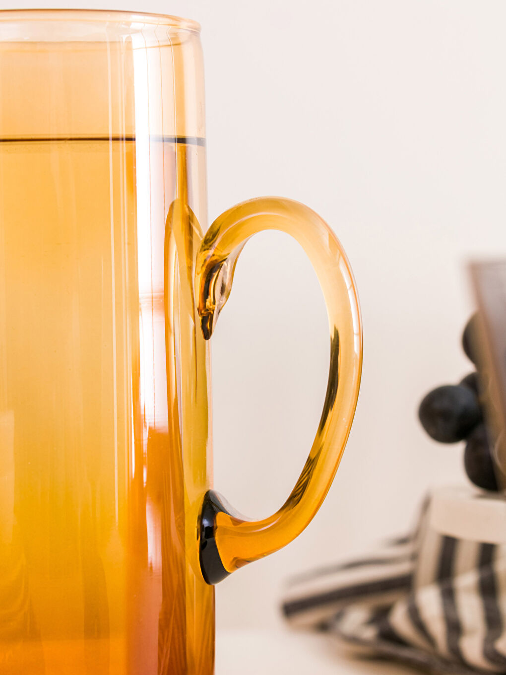 Kahverengi Düz Cam Sürahi 1750 ml-2