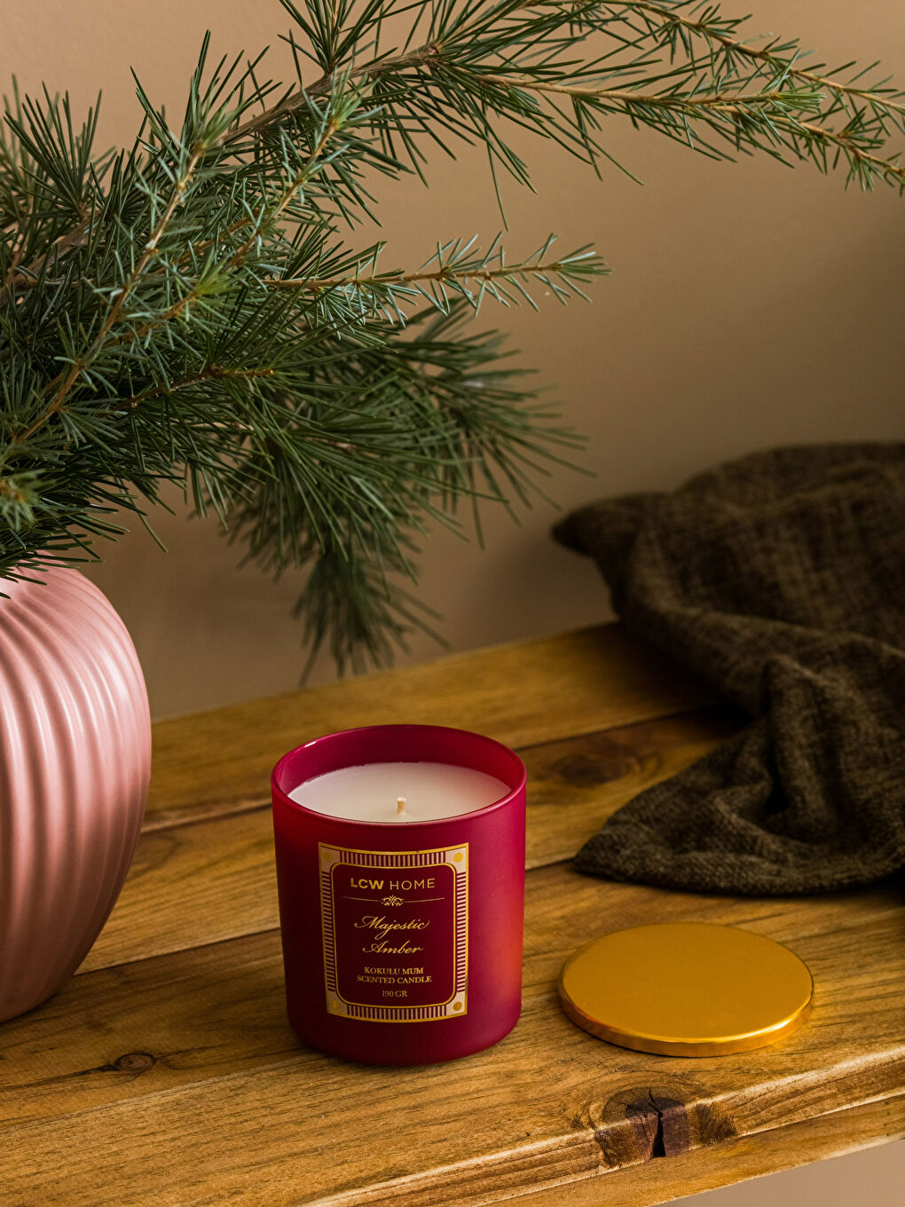 Amber Scented Decorative Glass Candle 190 Gr-1