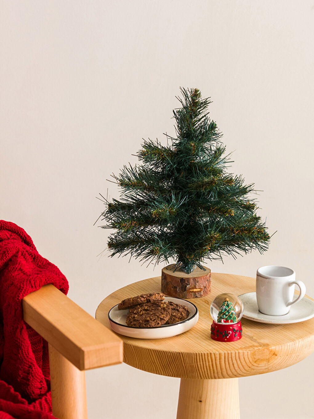 Yeşil Yılbaşı Temalı Dekoratif Çam Ağacı 30 cm-1