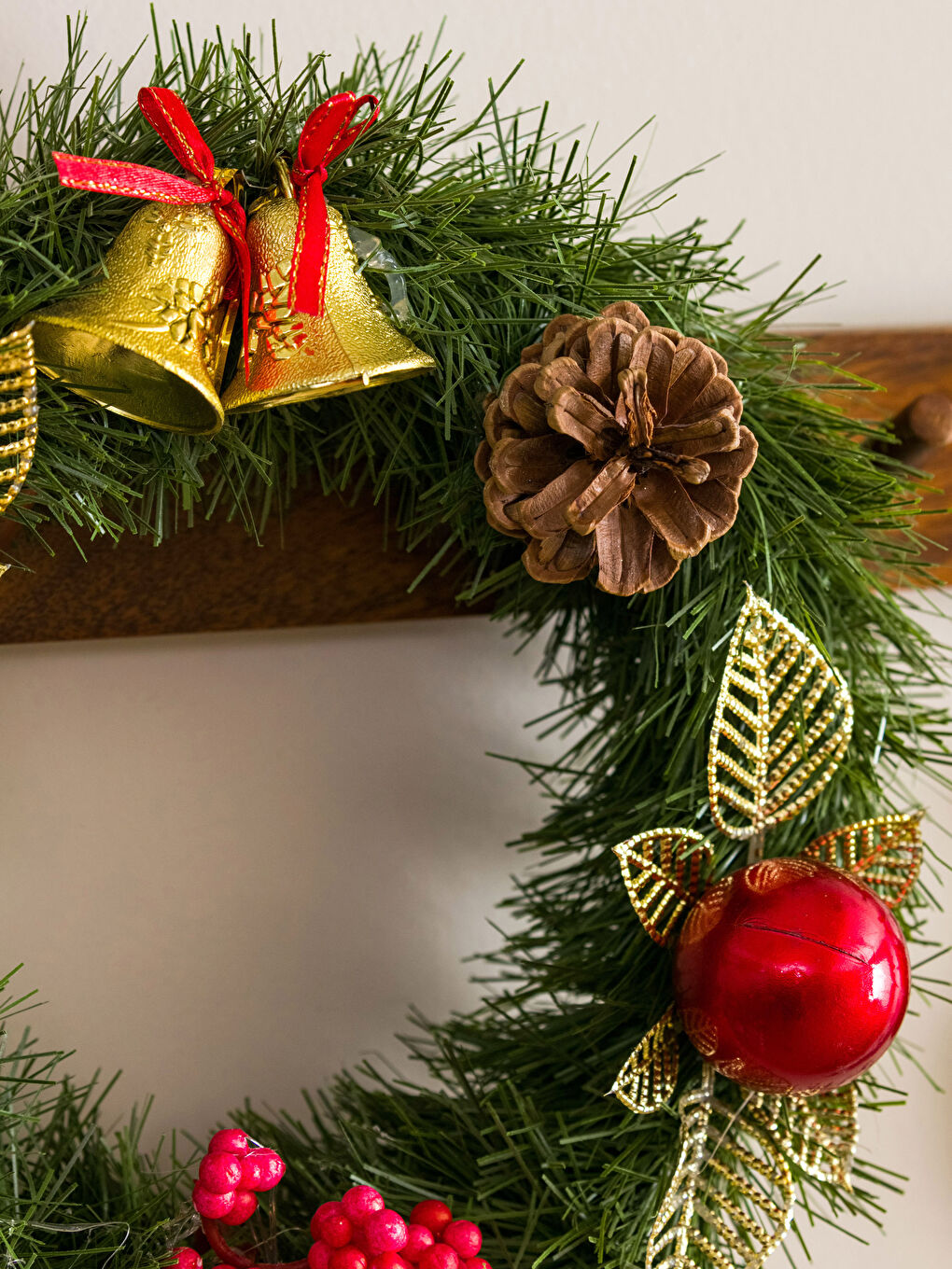 Karışık Dekoratif Yılbaşı Süsü 24 cm-2