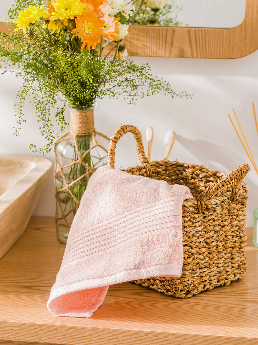 منشفة وجه قطنية سادة 50×80 سم-1