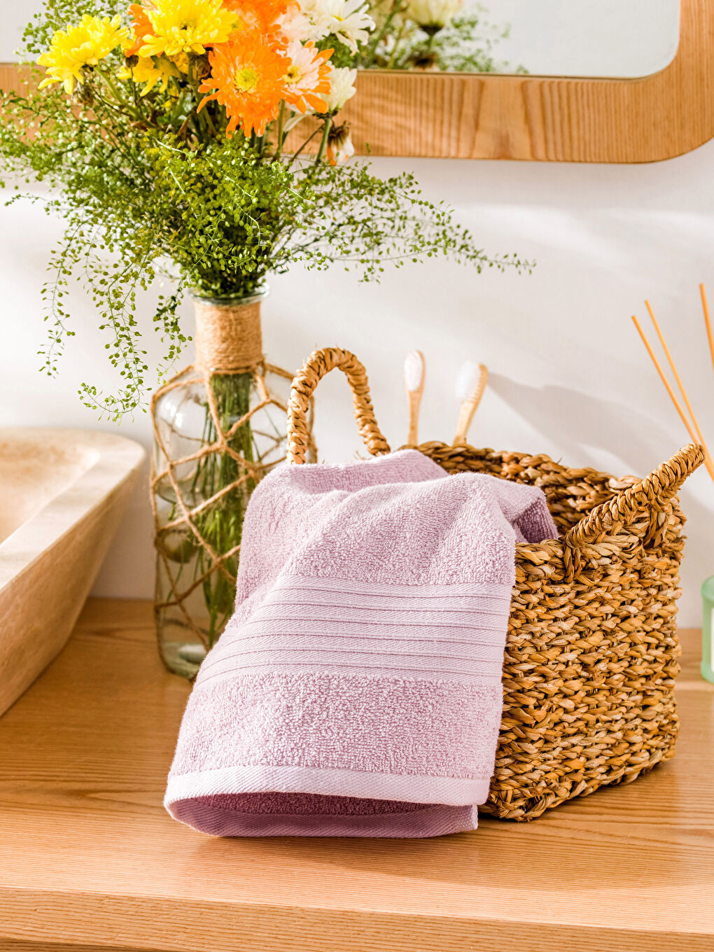 منشفة وجه قطنية سادة 50×80 سم