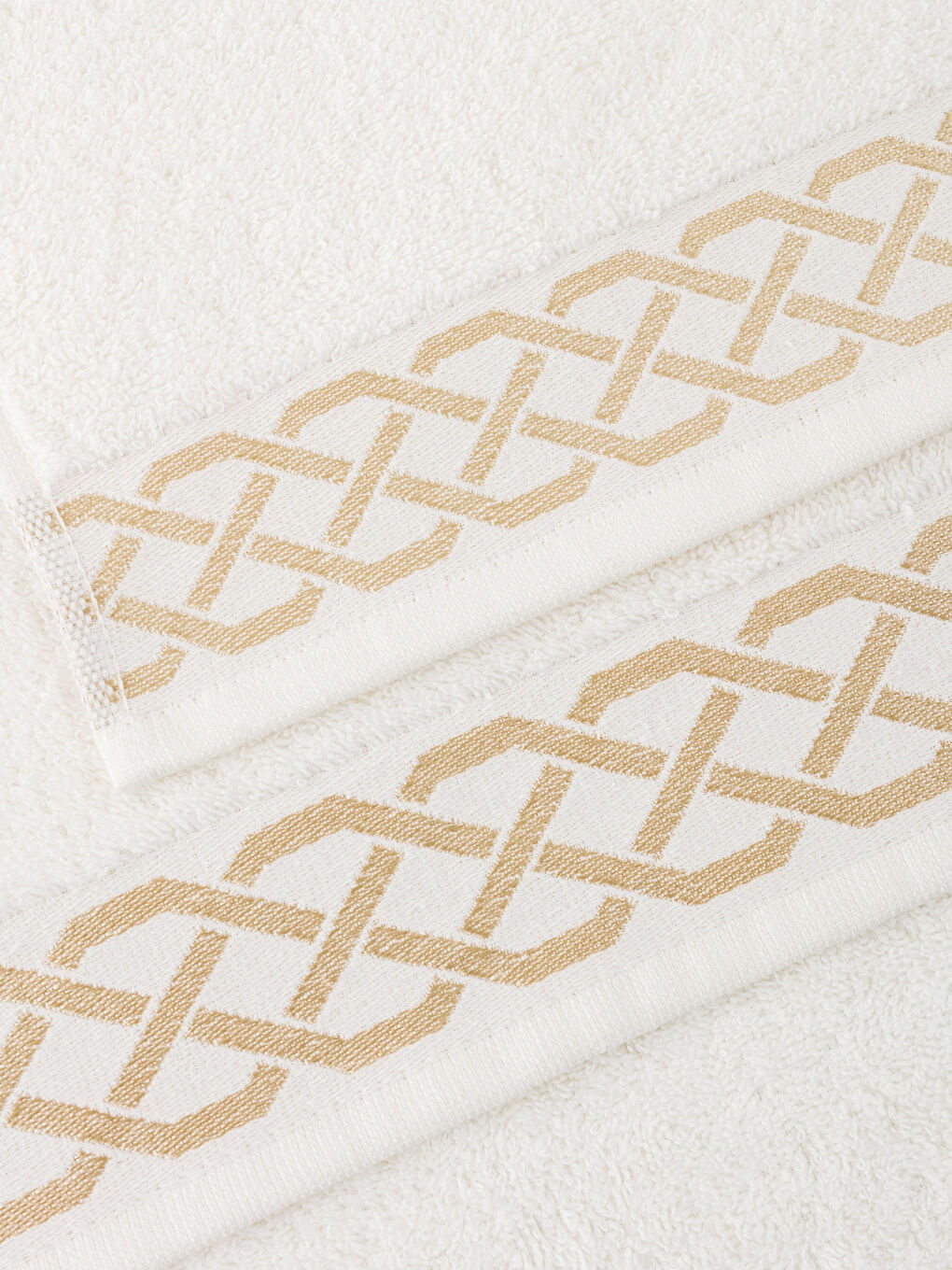 طقم فوط حمام قطن مطرز قطعتين-3