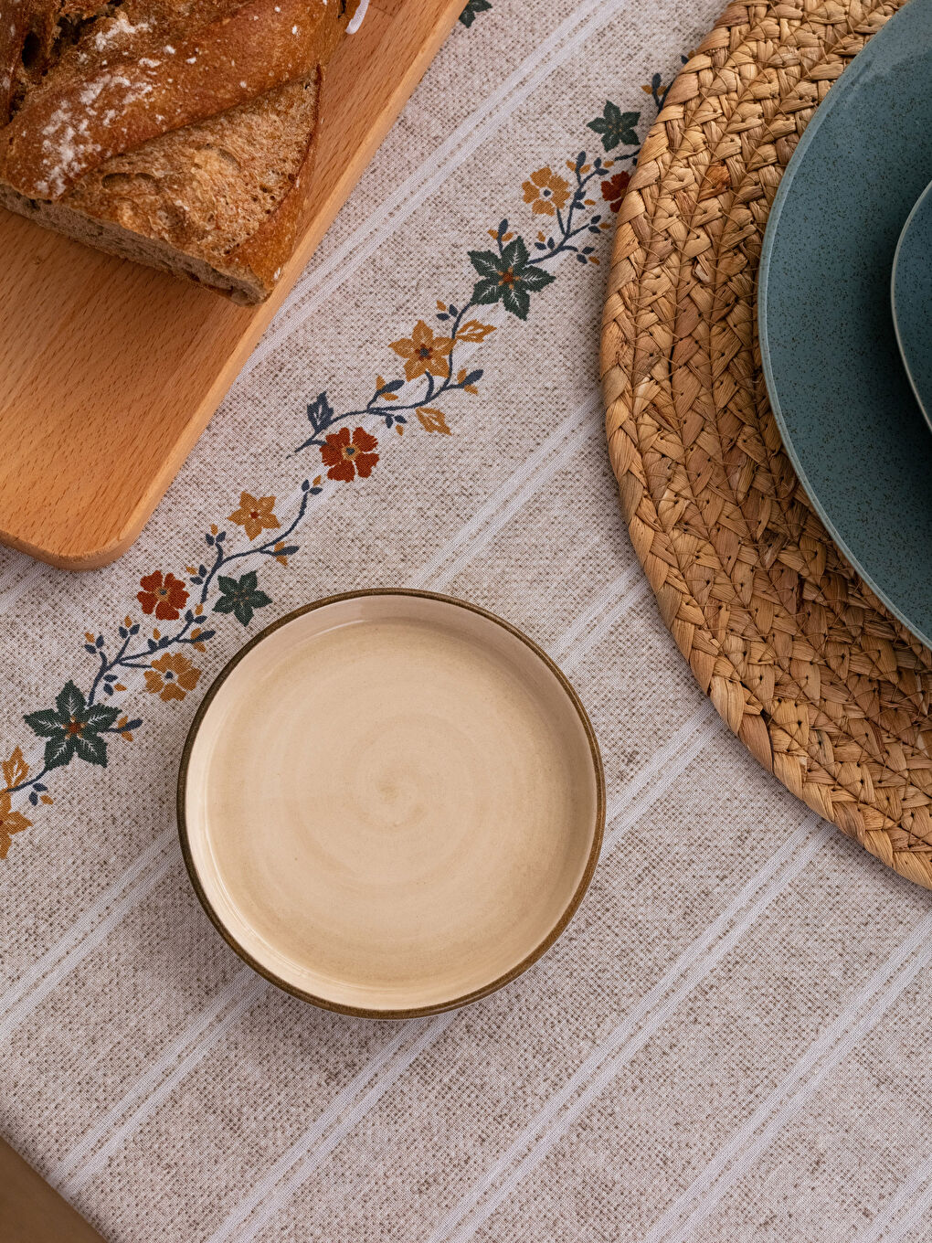 Flat Ceramic Plate 12 cm-1