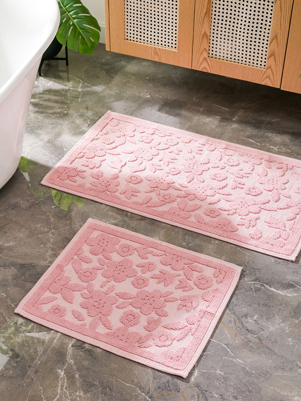 Embossed Bath Mat 2 Pieces