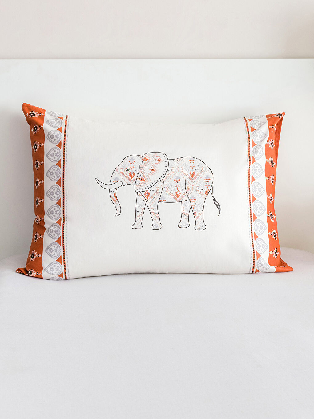 Karışık Pamuklu Desenli Yastık Kılıfı 50x70 cm-1