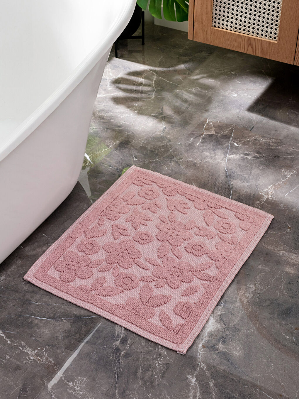 Pembe Desenli Banyo Paspası 50x60 cm