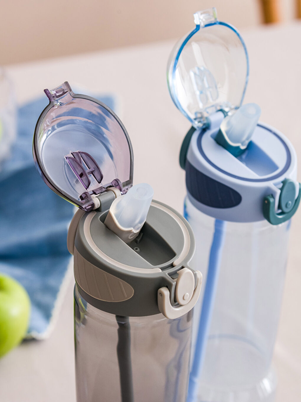 Plain Straw Water Bottle-3