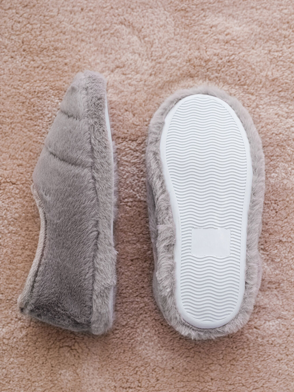 Gri Pelüş Kadın Ev Ayakkabısı-2