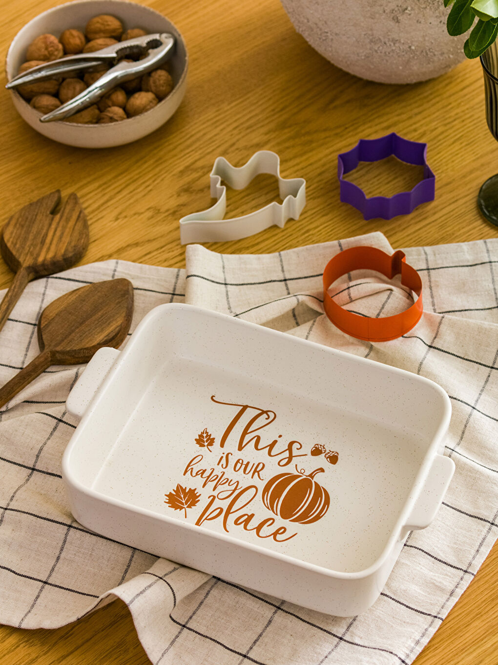 Karışık Desenli Seramik Fırın Kabı 28x19 cm