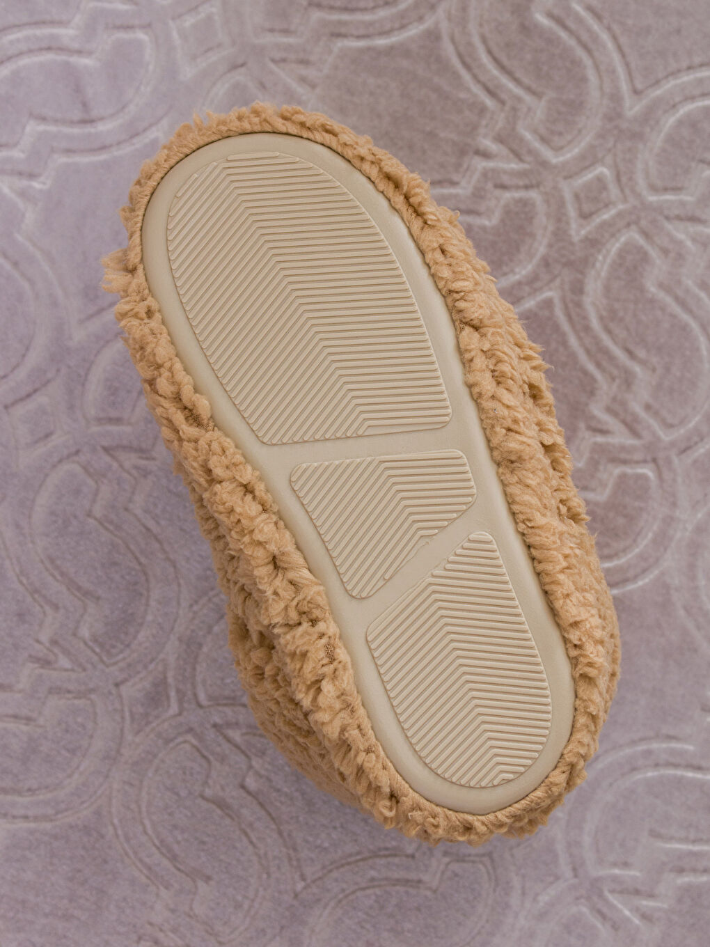 Bej Nakış Detaylı Kadın Ev Botu-3