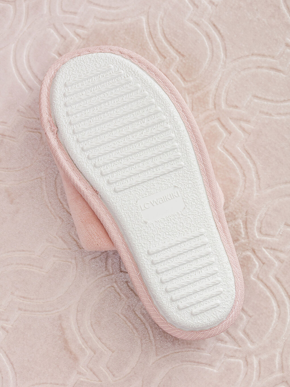 Pembe Nakış Detaylı Kadın Ev Terliği-3