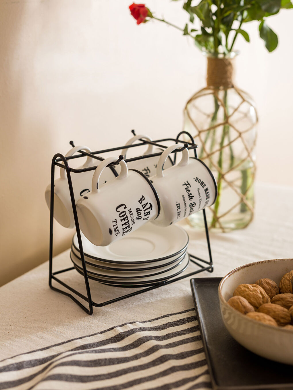 مجموعة فناجين قهوة بورسلين مطبوعة 8 قطع