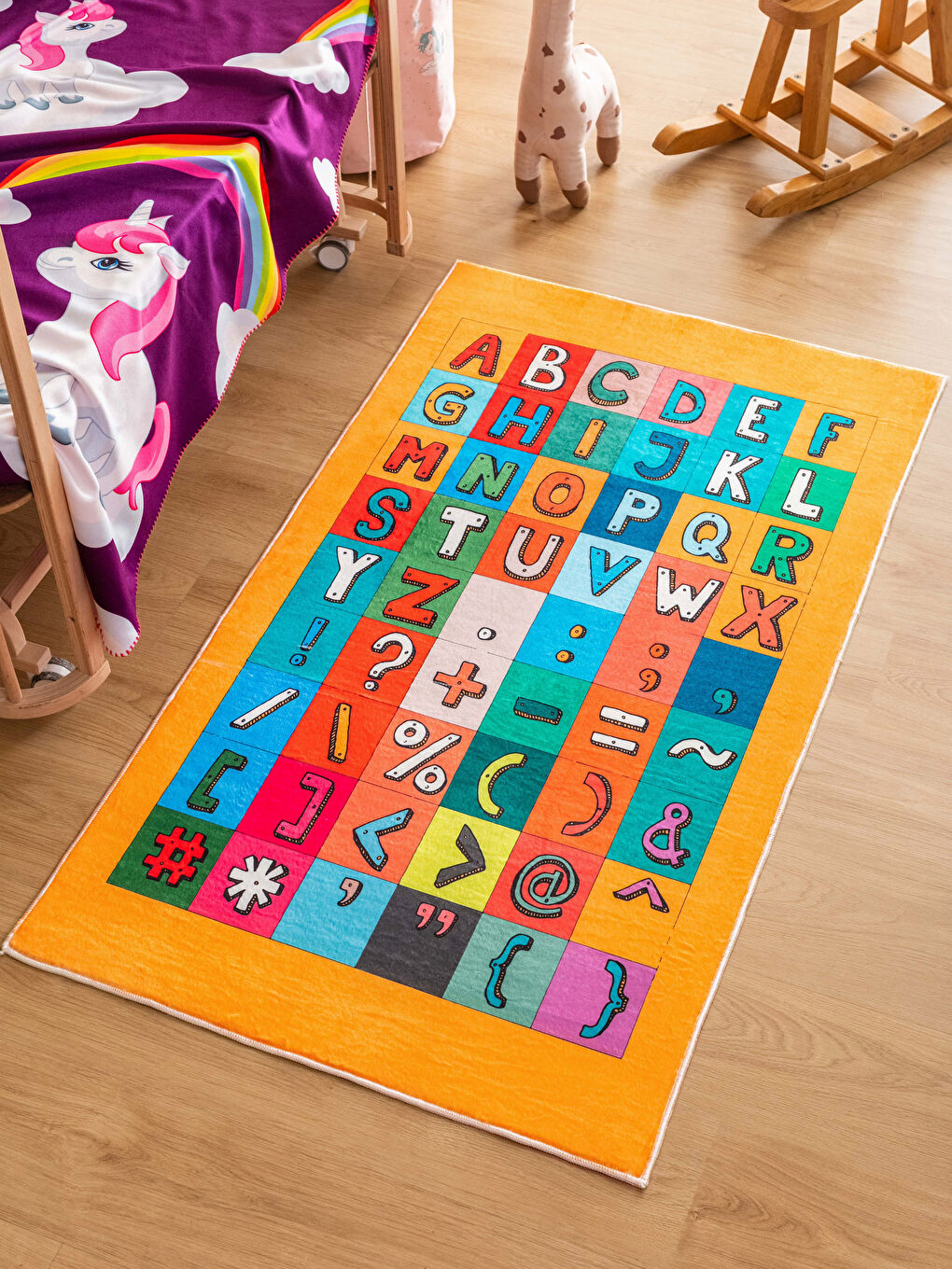 Karışık Harf ve Eğitici Sembol Baskılı Çocuk Halısı 80x140 cm