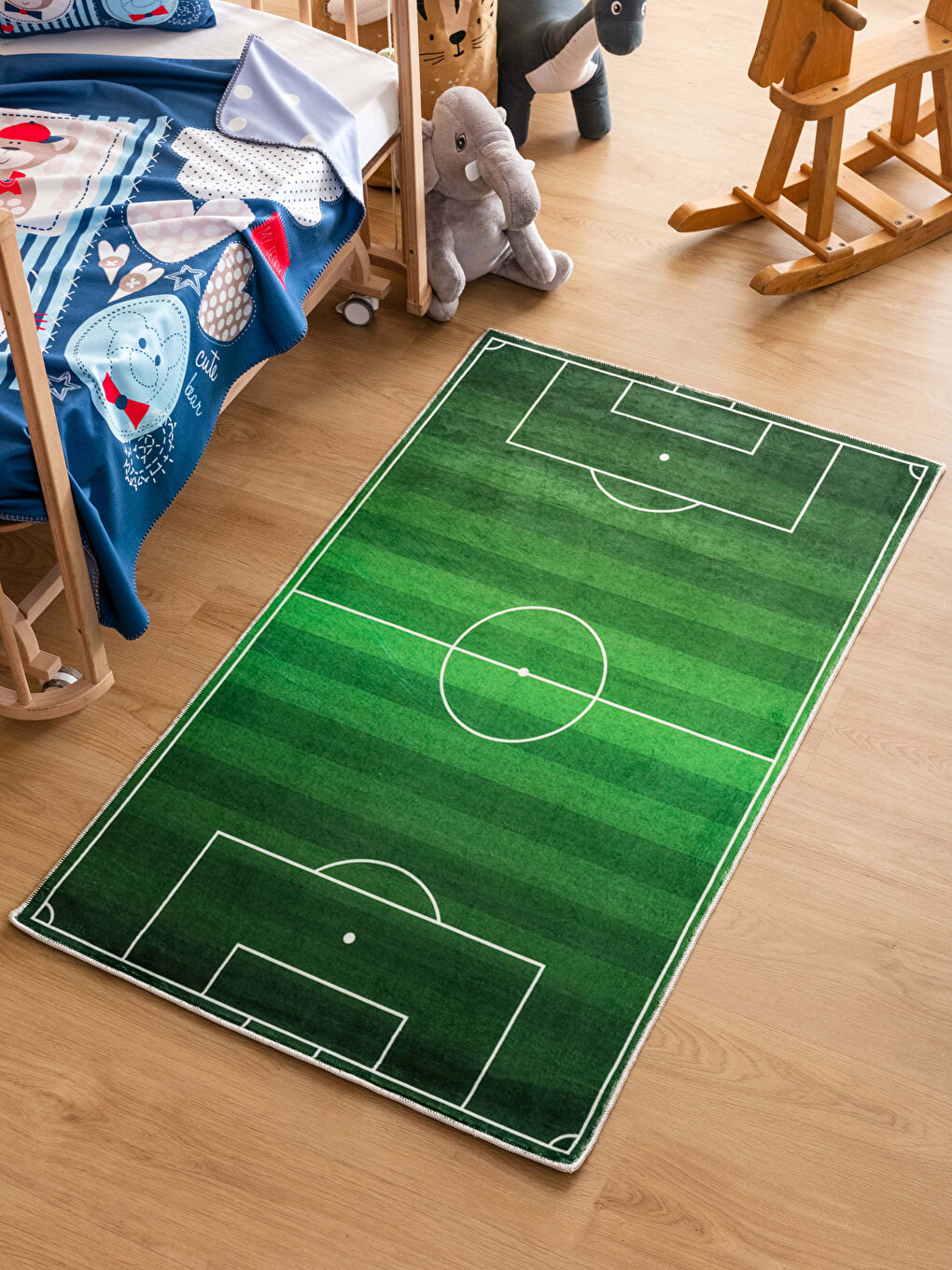 Karışık Futbol Saha Baskılı Çocuk Halısı 80x140 cm