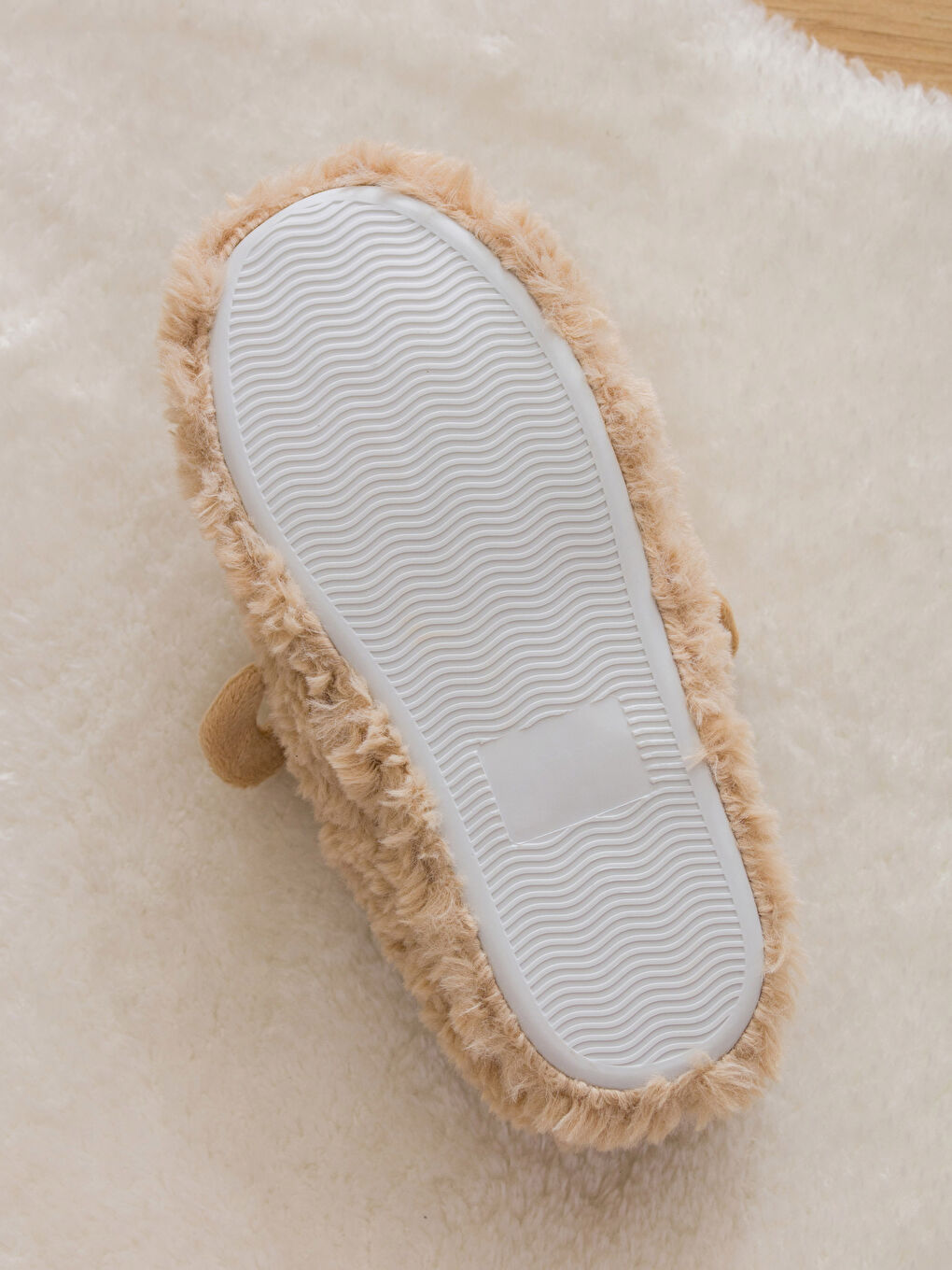 LCW STEPS Embroidery Detailed 3D Appliqué Plush Women's House Slippers -W3AN83Z8-VDF