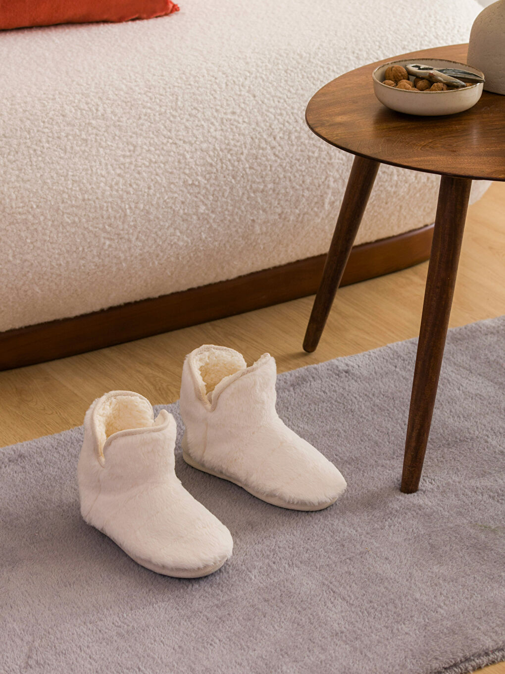 Bottes Pantoufles d'Accueil en Peluche Unies pour Femmes