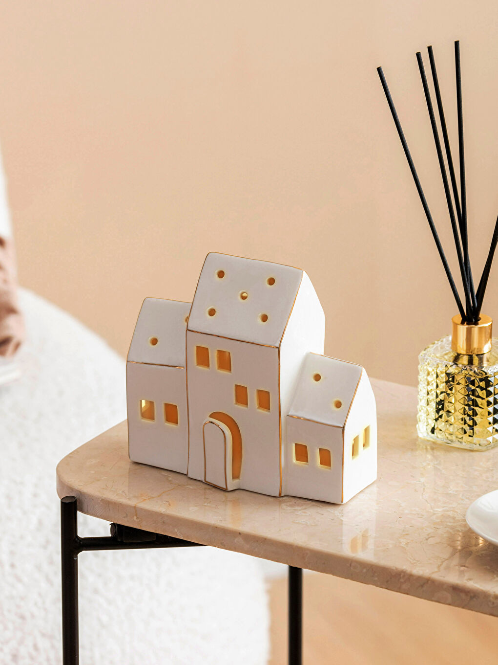 LCW HOME Işıklı Ev Figür Dekorasyon Eşyası -W3AR88Z8-LU7