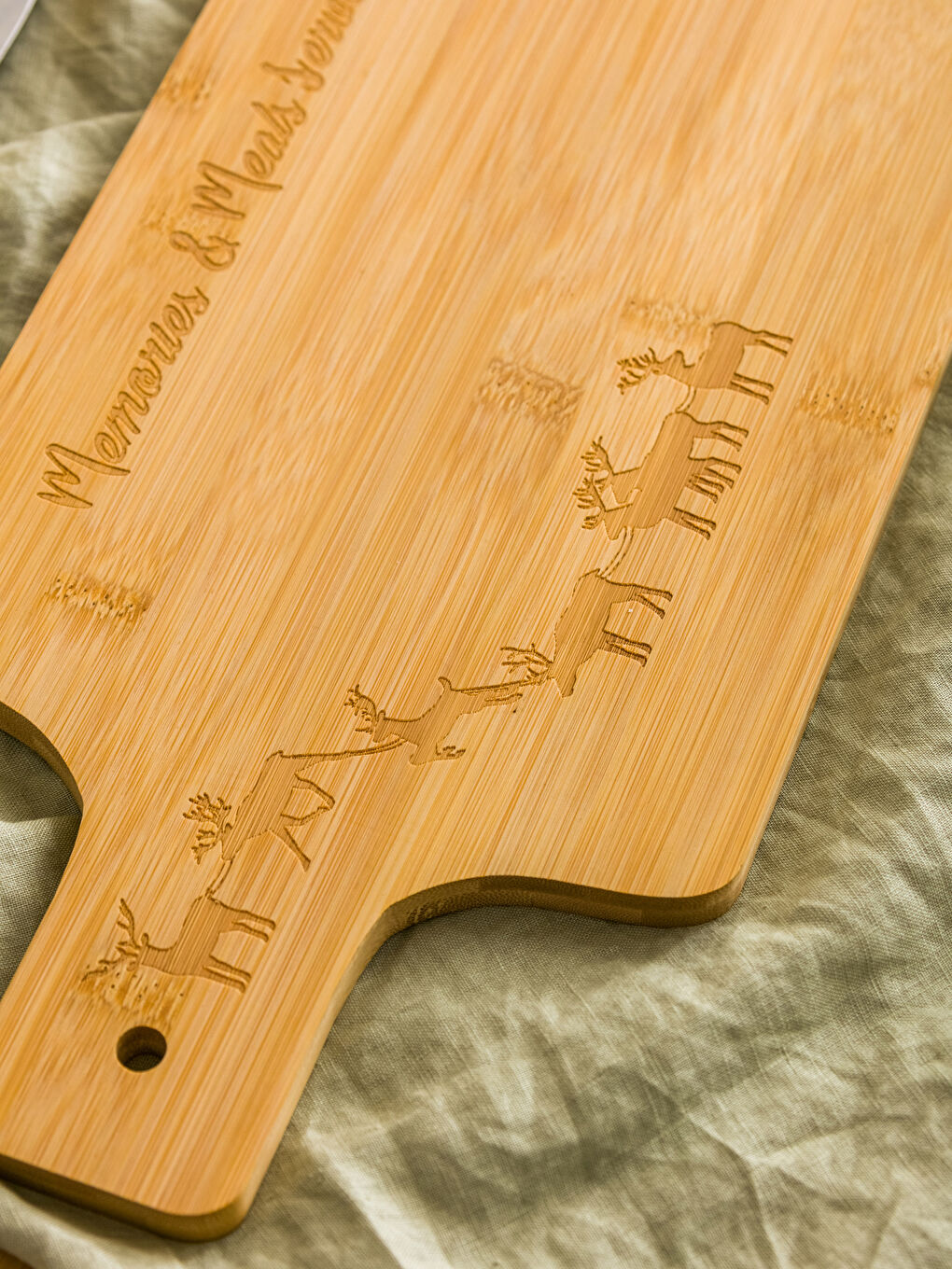 Drvena Daska za Sečenje 40x19 cm-2