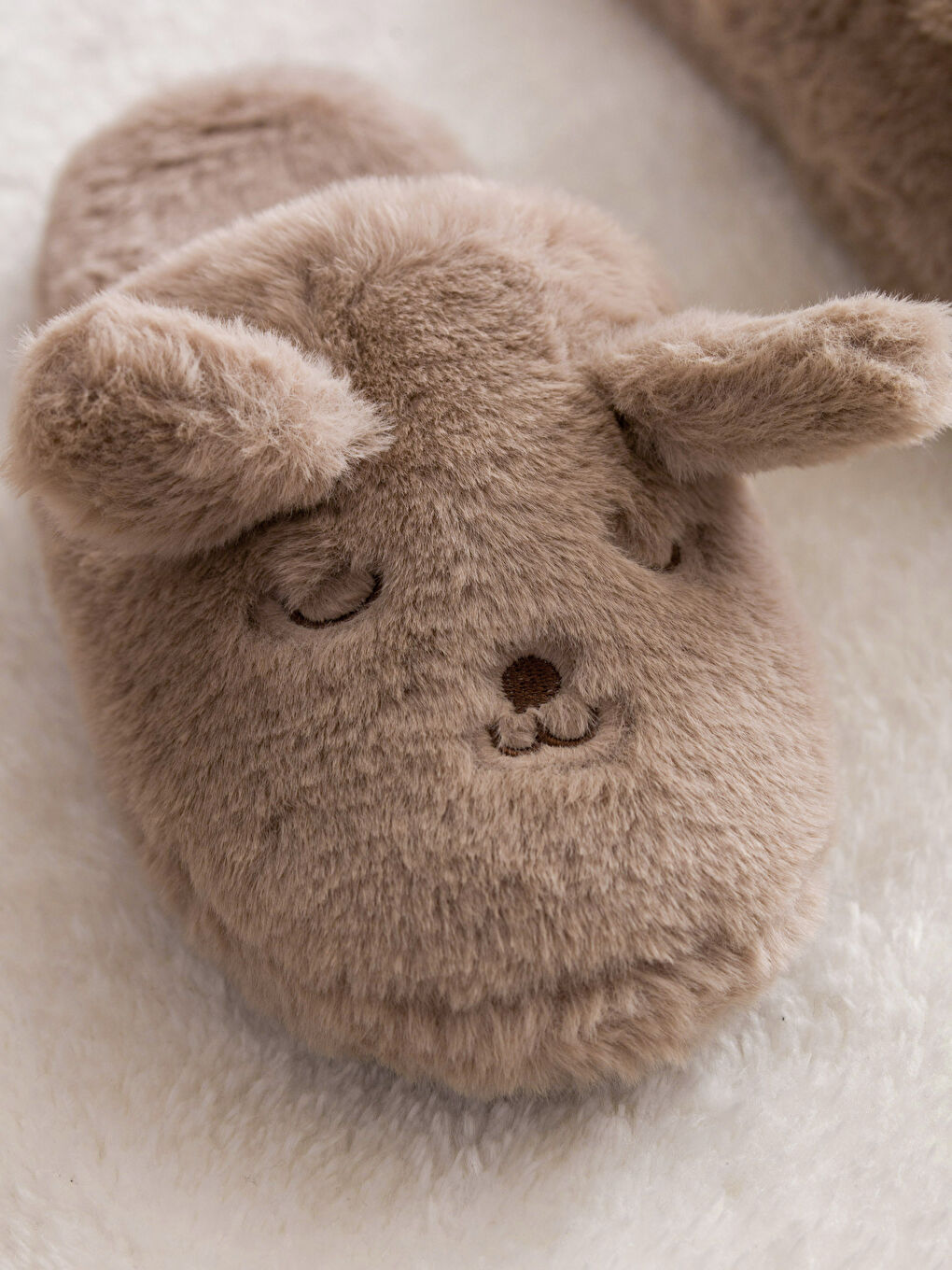 Papuci de Casă pentru Femei din Pluș cu Aplicații 3D-2