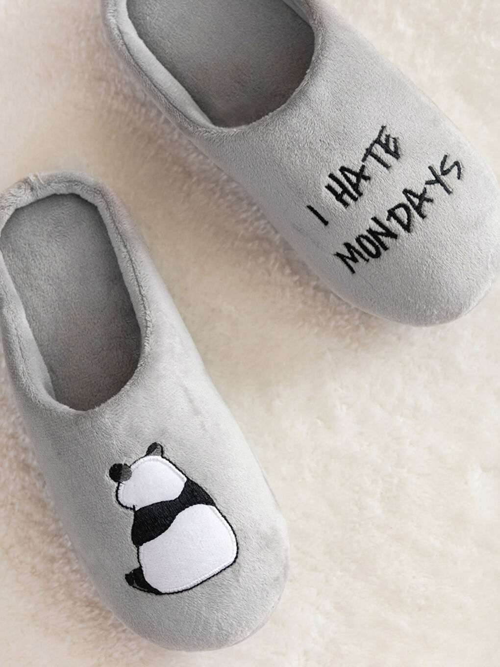 Gri Ayıcık Nakışlı Kadın Ev Terliği-2