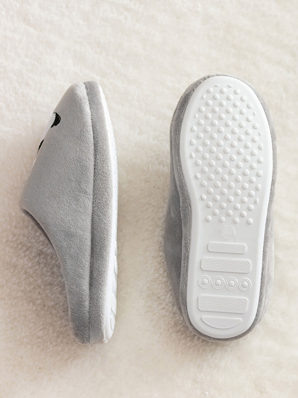 Gri Ayıcık Nakışlı Kadın Ev Terliği-3