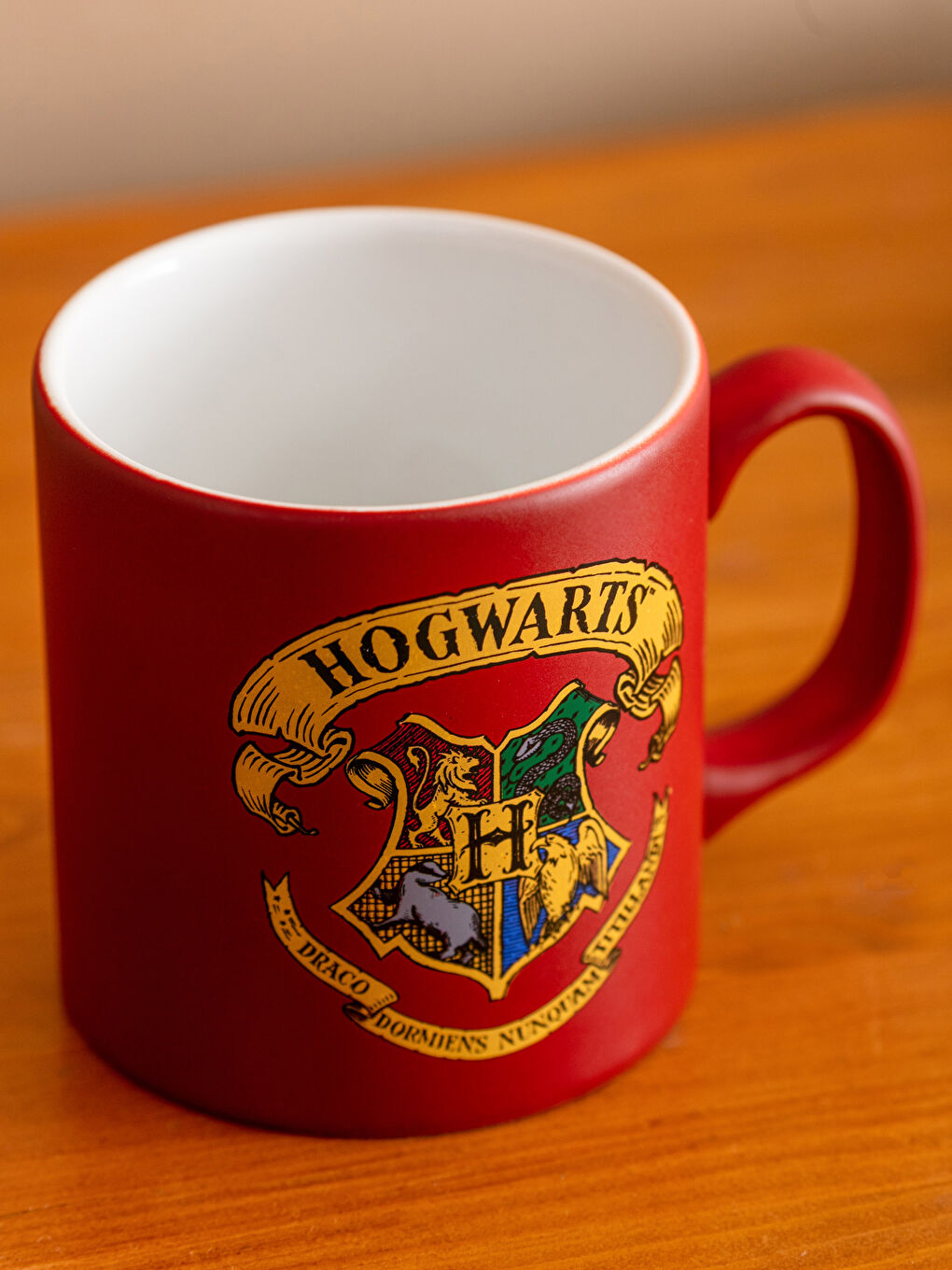 Karışık Hogwarts Baskılı Seramik Kupa 320 ml-2