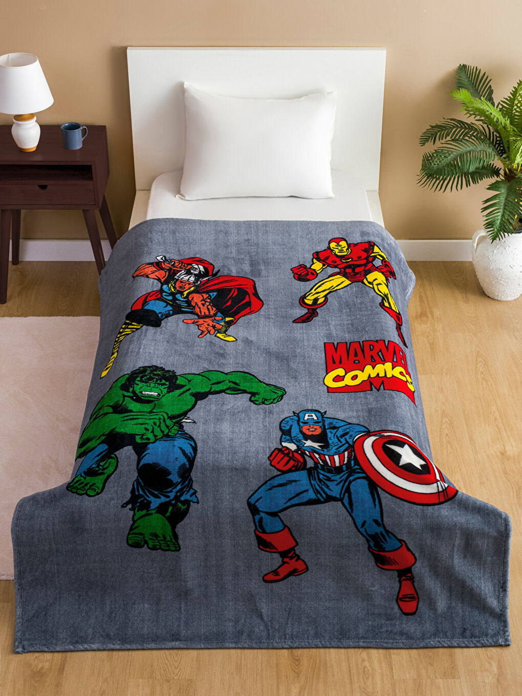 Karışık Marvel Baskılı Çocuk Battaniye 150x200 cm-1