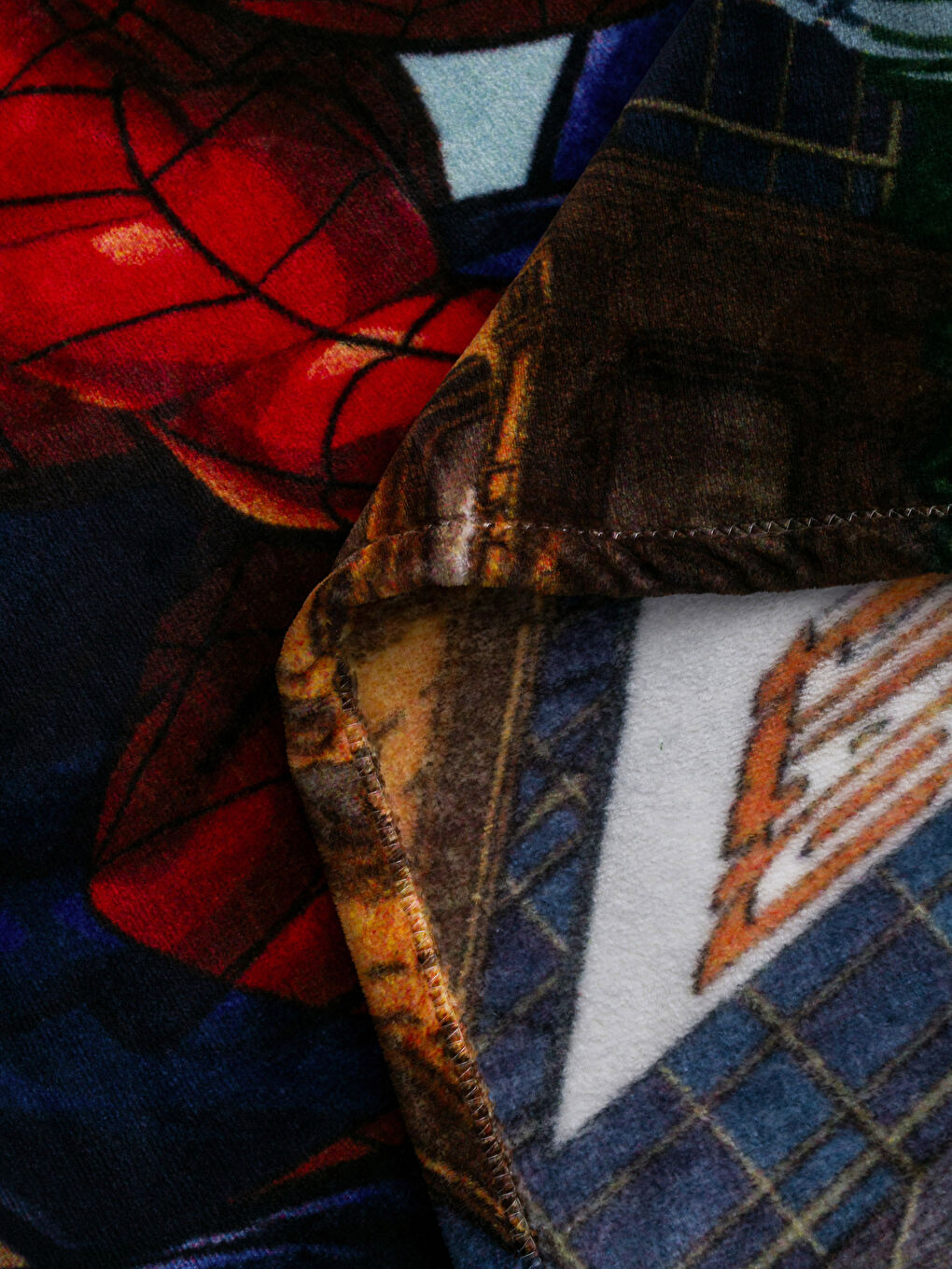 Karışık Spider-Man Baskılı Tek Kişilik Çocuk Battaniye 150x200 cm-3
