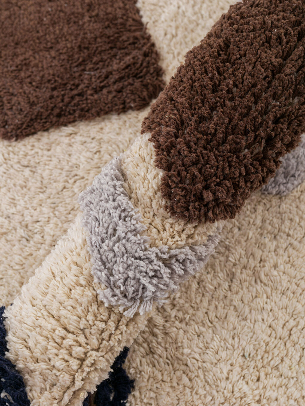 Tapis de bain avec détails à pompons 50x70 cm-2