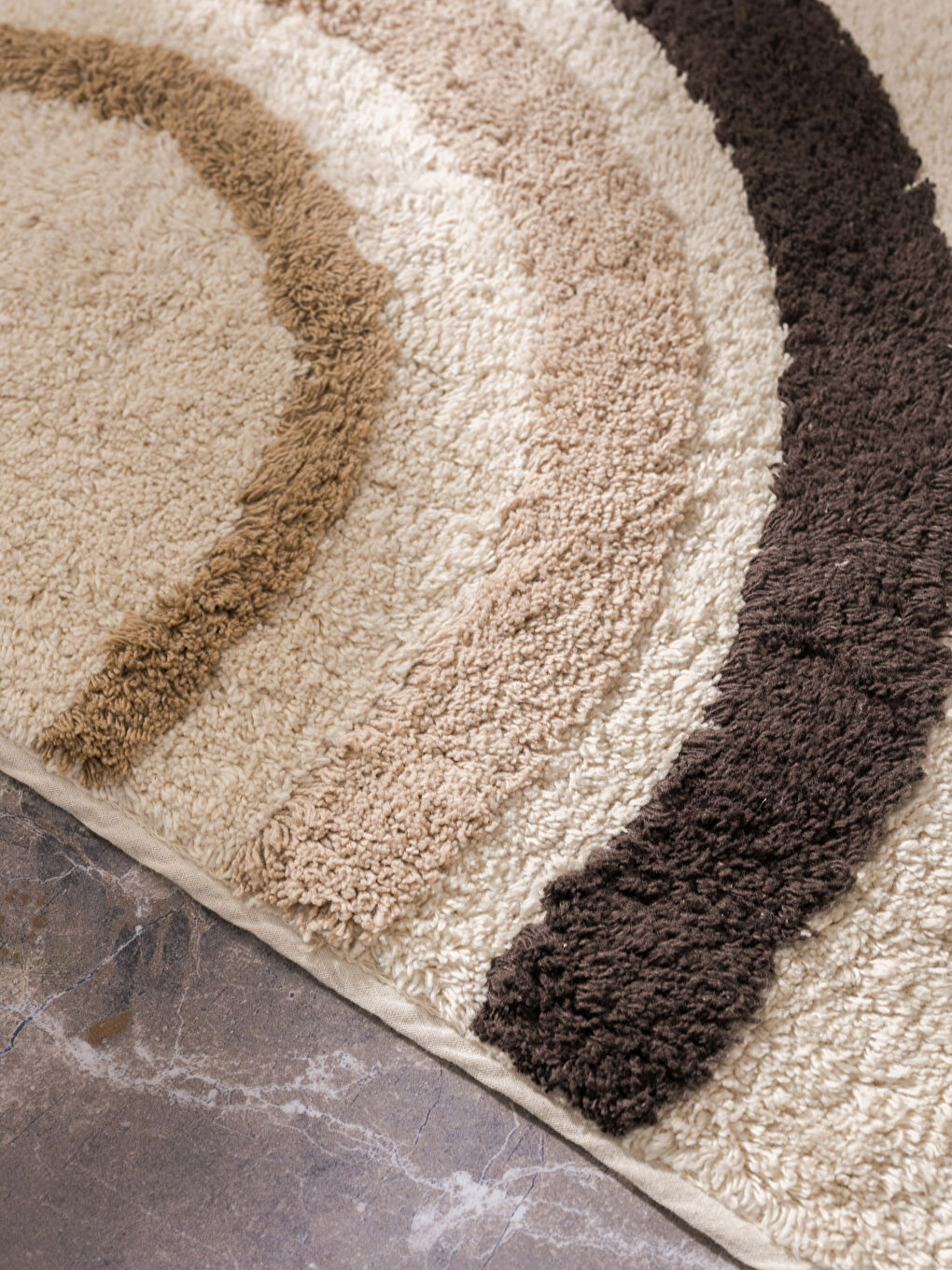 Tapis de bain avec détails à pompons 50x70 cm-1