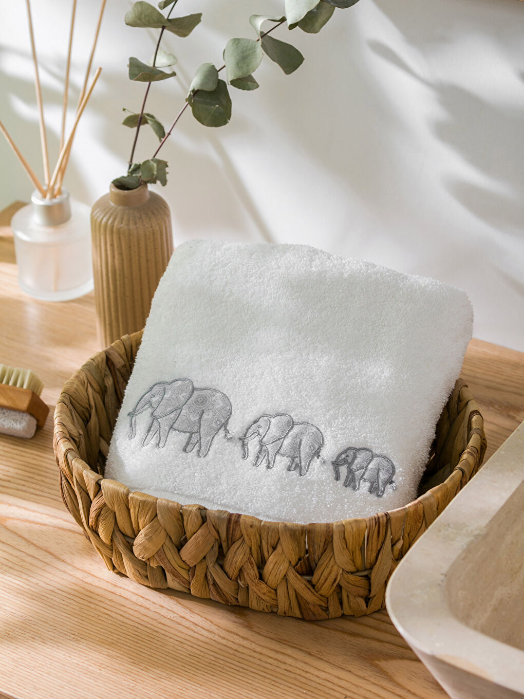 Lcw Home Serviette de Toilette Brodée en Coton 50x80 cm -W3DJ07Z8-EEW