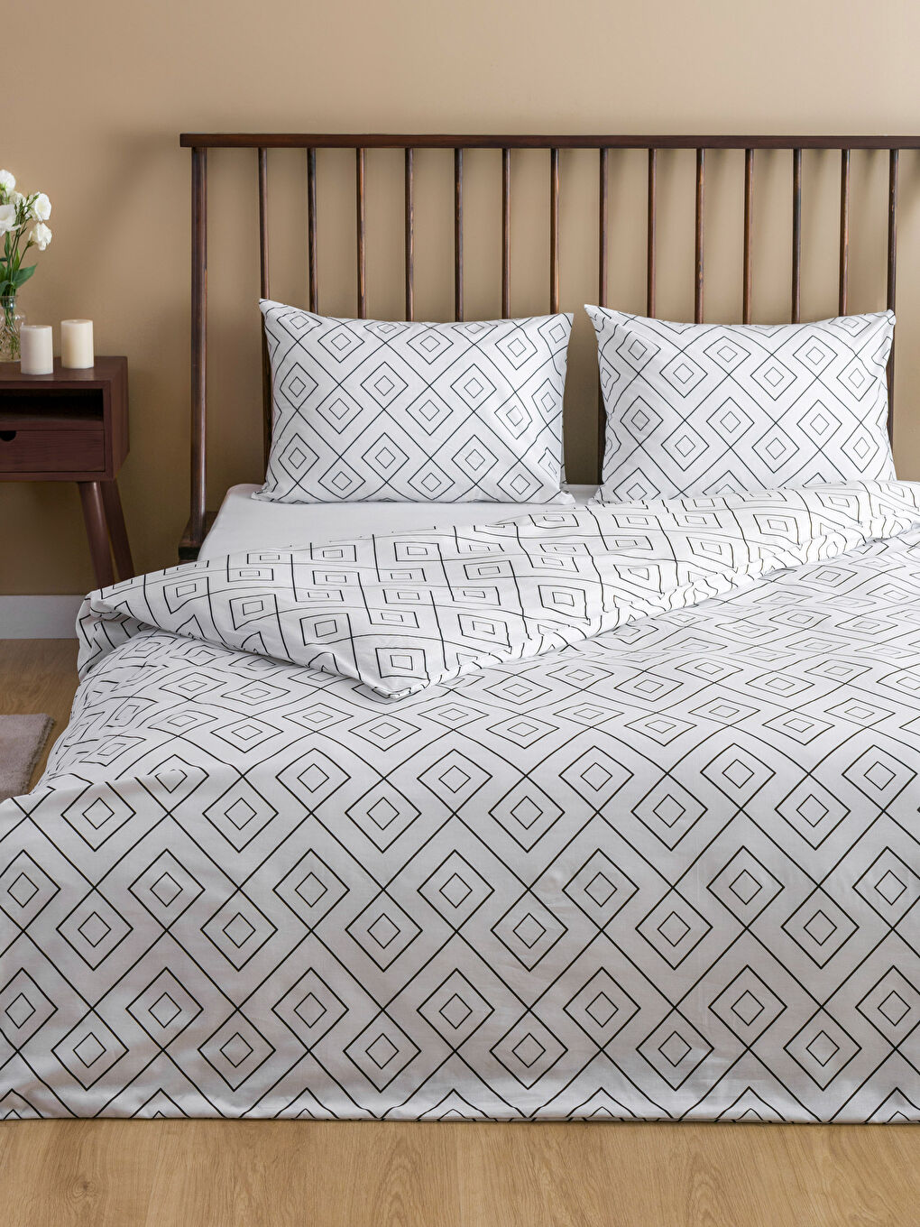 Geometric Patterned Double Duvet Cover Set