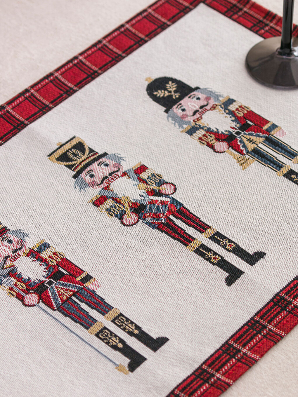 Nutcracker Patterned Placemat 33x50 Cm-2