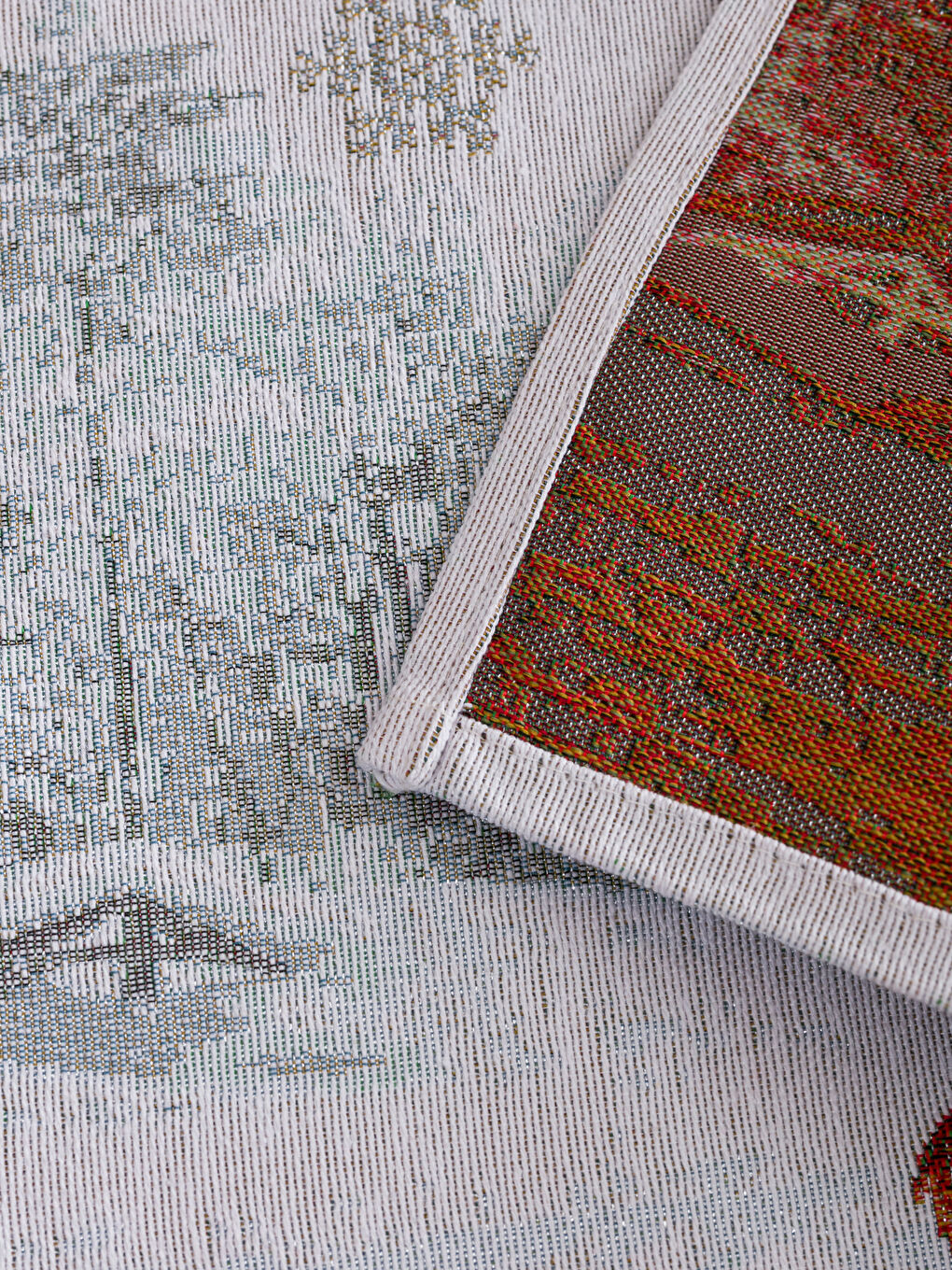 Σουπλά με Κεντημένο Ελάφι 33x50 εκ-3