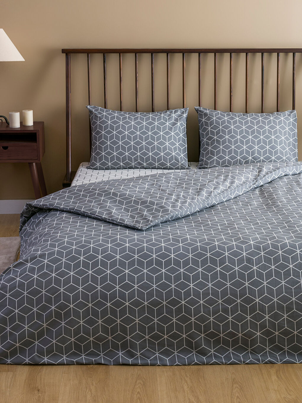 Geometric Patterned Double Duvet Cover Set