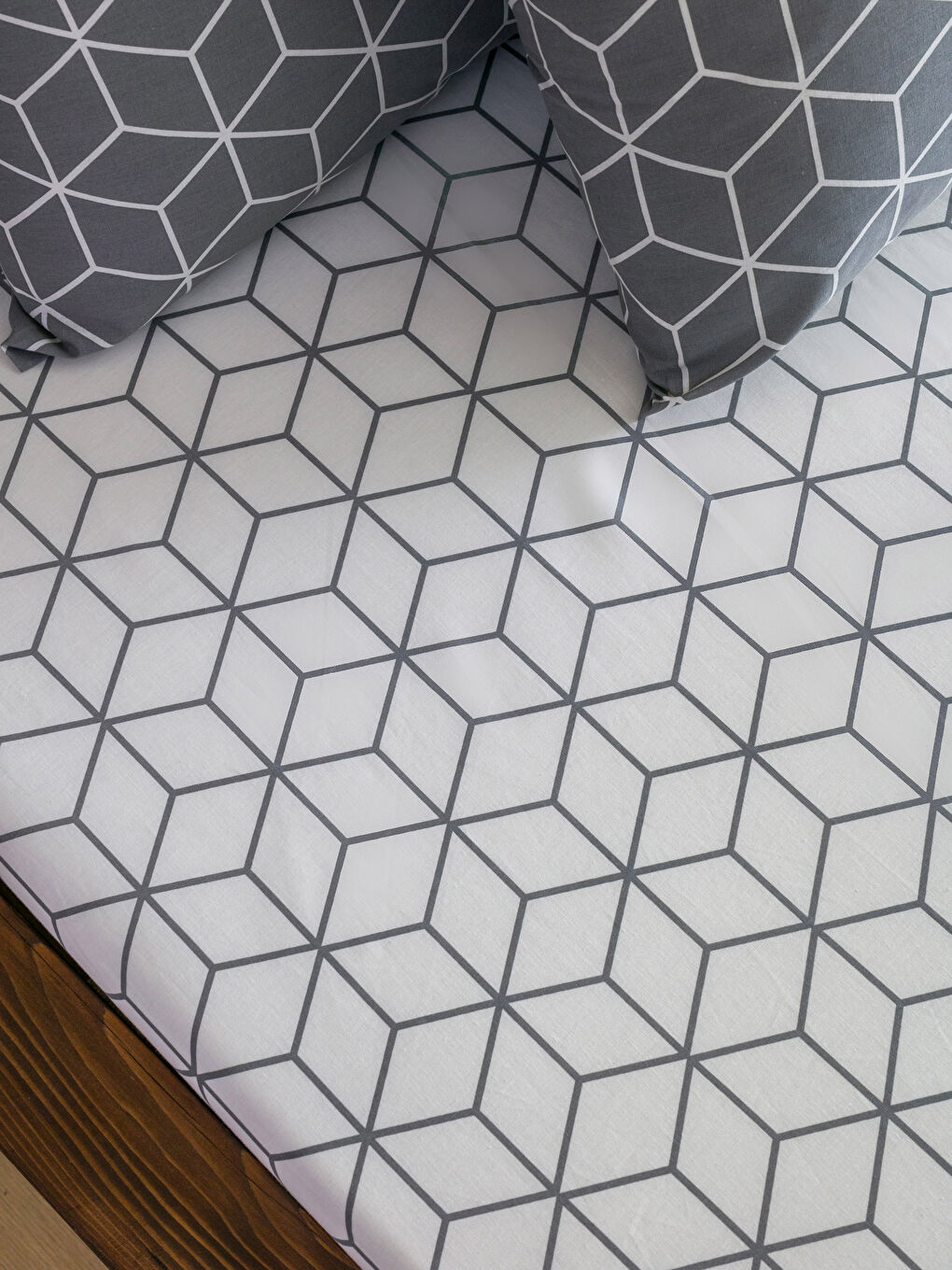 Geometric Patterned Double Duvet Cover Set-4