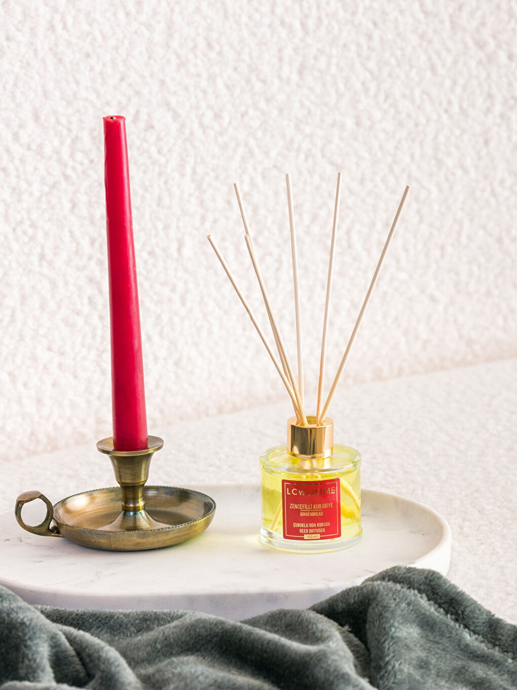 Kırmızı Zencefilli Kurabiye Çubuklu Oda Kokusu 100 ml-0