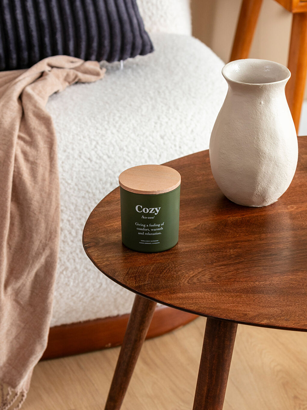 Yeşil Vanilya Kokulu Dekoratif Mum 190 g-2