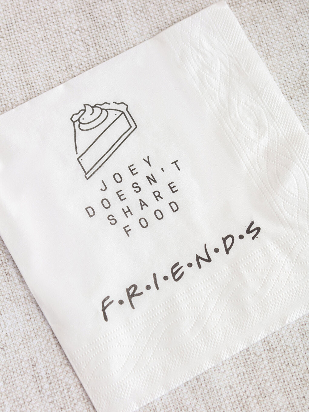 Siyah Friends Baskılı Kağıt Peçete 100'lü 33x33 cm-2