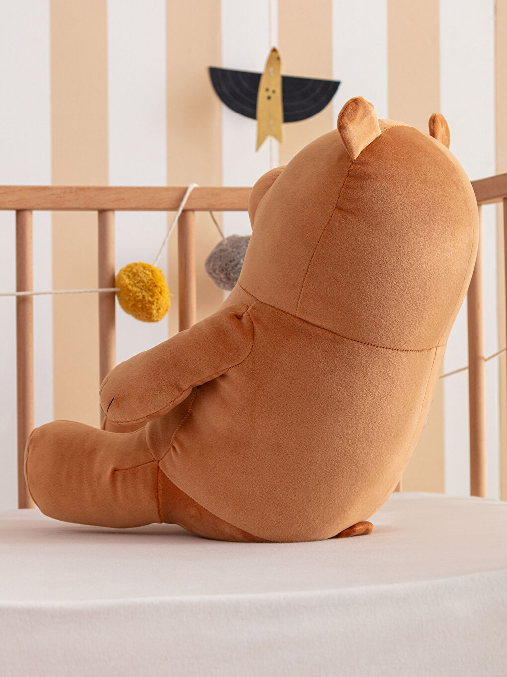 Kahverengi We Bare Bears Figürlü İç Dolgulu Bebek Kırlent 50 cm-1