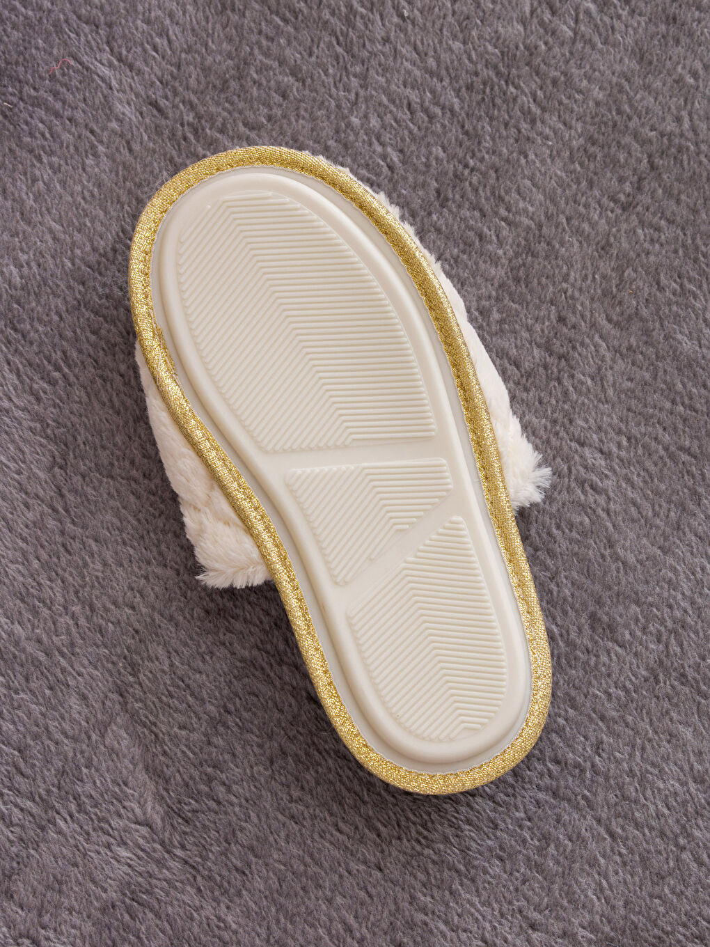 Ekru Yıldız Nakışlı Kadın Ev Terliği-4