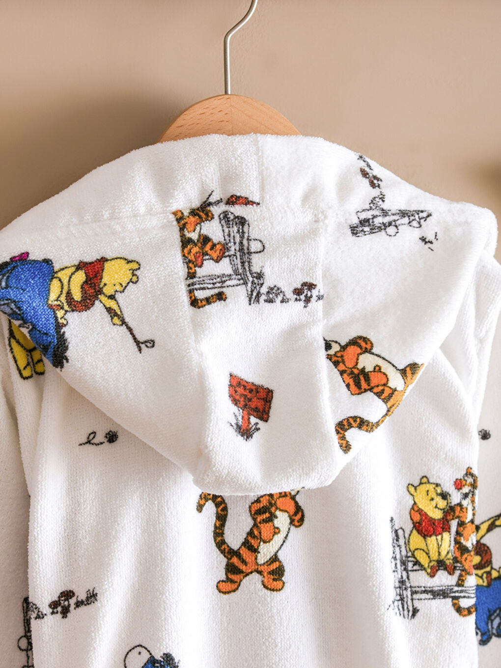 Karışık Winnie the Pooh Baskılı Kız Çocuk Bornoz-2