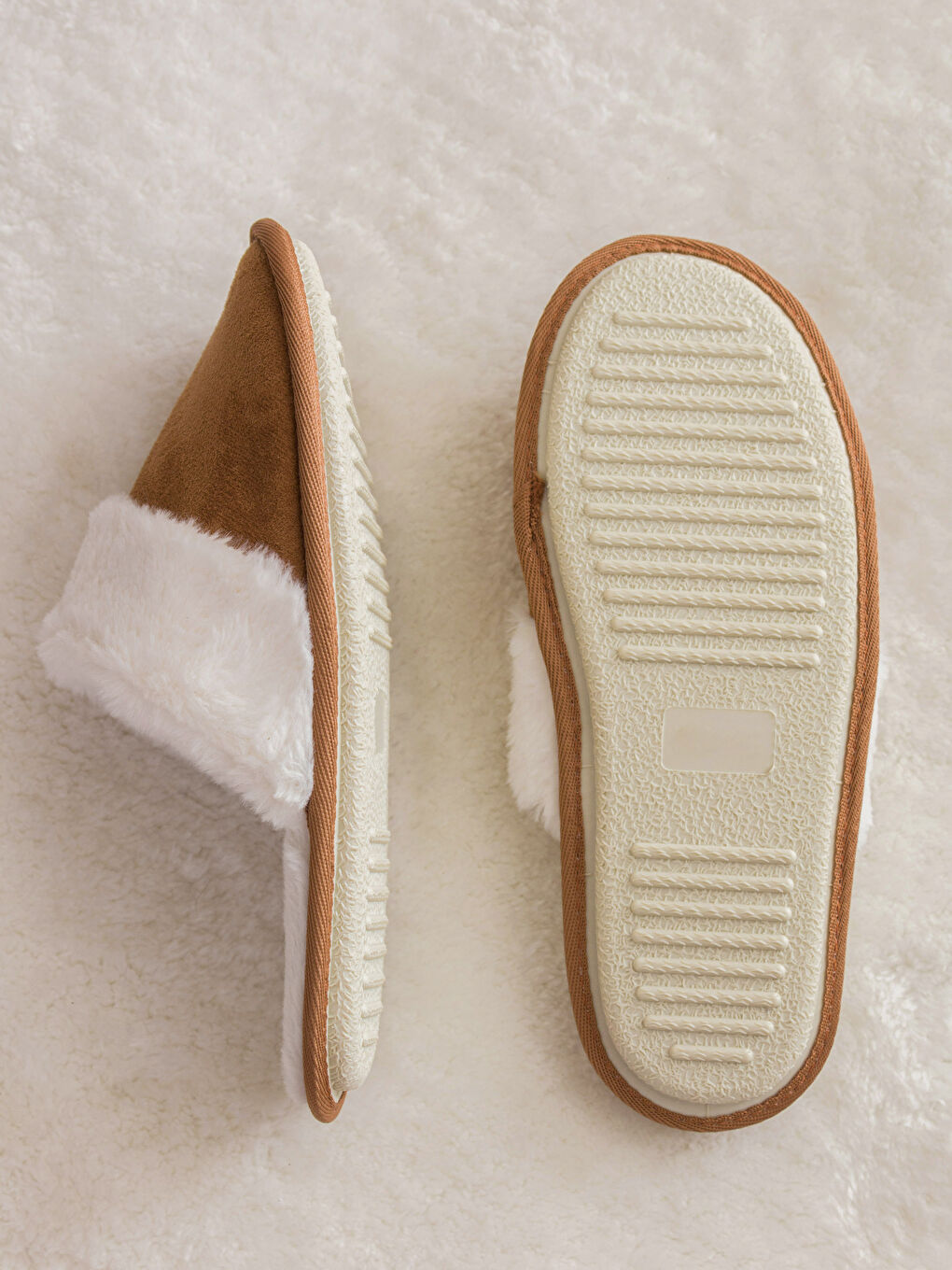 Closed Front Plush Women's House Slippers-3
