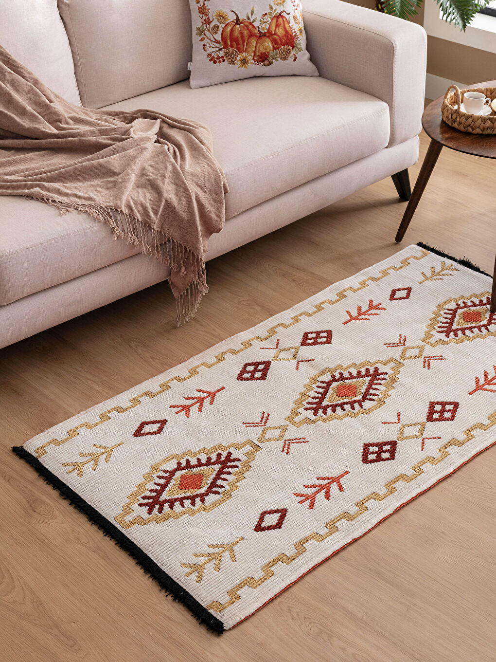 Karışık Etnik Desenli Halı 80x150 cm