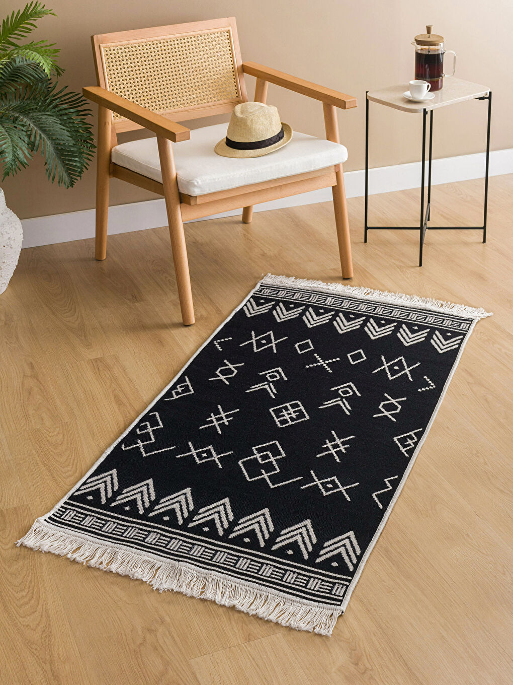 Karışık Etnik Desenli Halı 70x140 cm-1