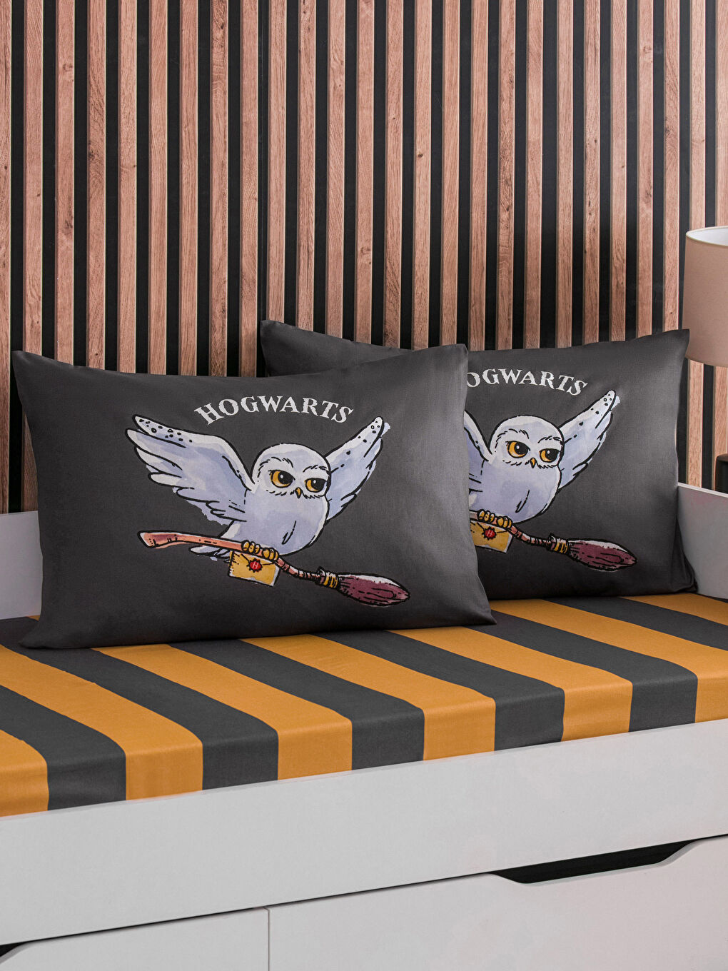 LCW HOME Štampane Tkane Jastučnice Hogwarts Set 2-Pakovanja 50x70 Cm -W3EH89Z8-F9C