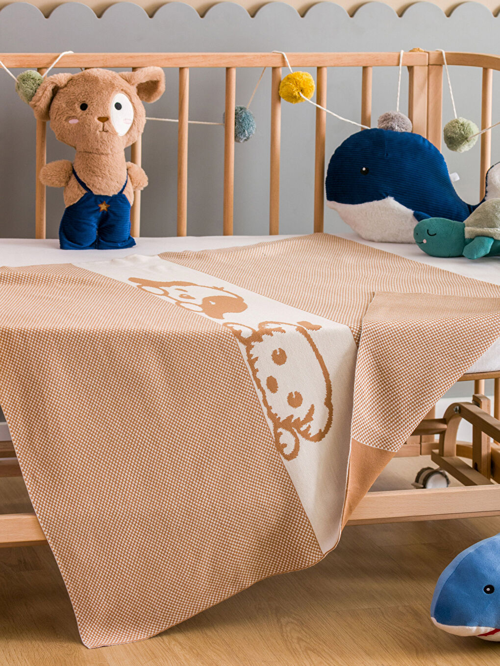 Kahverengi Köpek Baskılı Erkek Bebek Battaniye